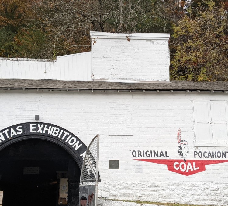 pocahontas-exhibition-coal-mine-museum-photo